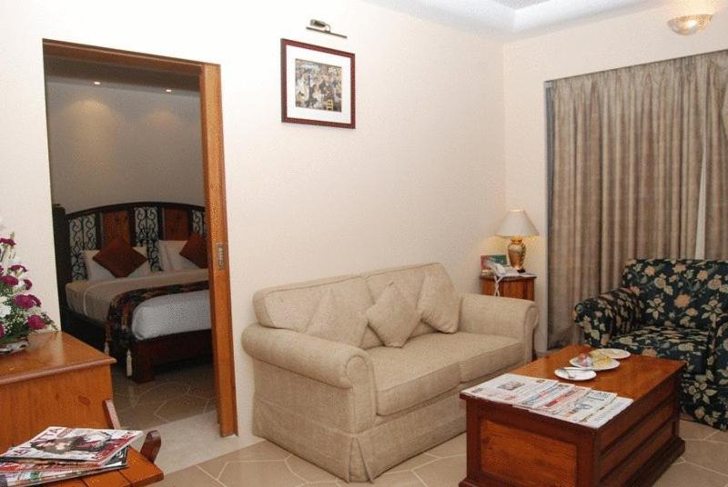 Beverly Hotel Chennai Cameră foto